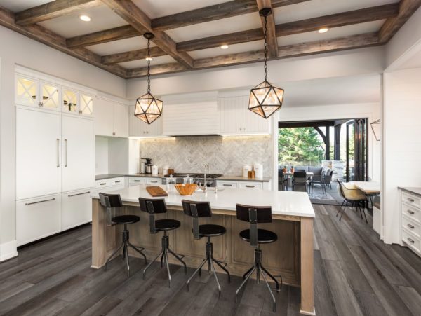 Lakefront Texoma Room Scene